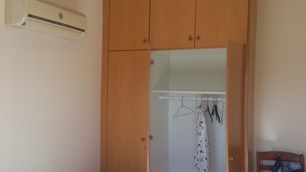 Carisa Olympic Court Apartment Larnaka Zimmer foto